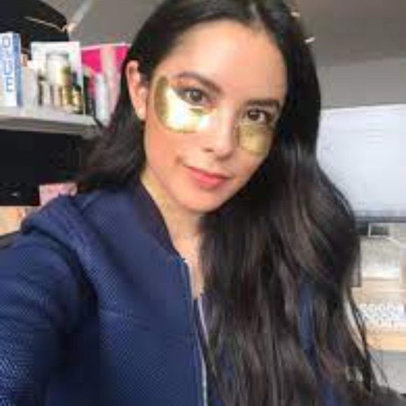 NIB WANDER BEAUTY BAGGAGE CLAIM GOLD EYE MASKS – 4 PAIRS - Picture 5 of 14